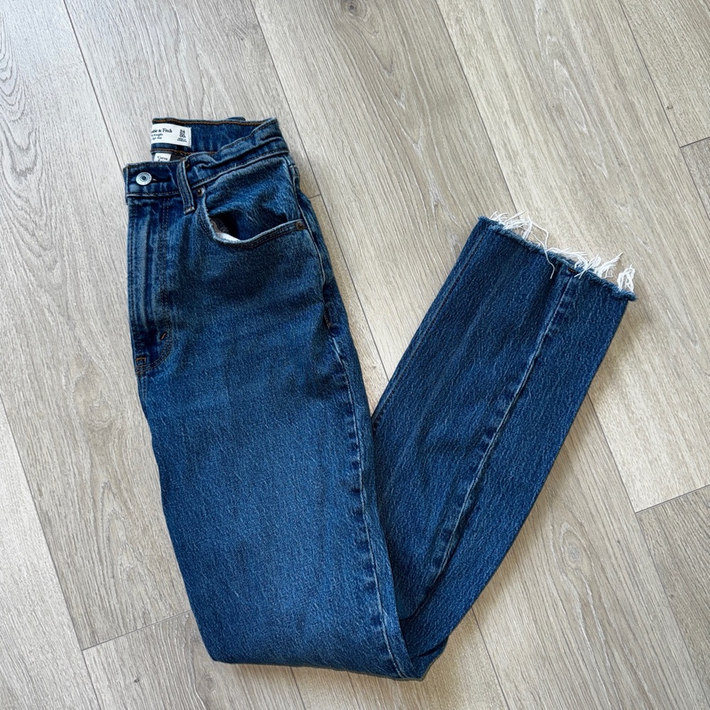 Abercrombie & Fitch Women's High Rise Jeans - Dark Blue